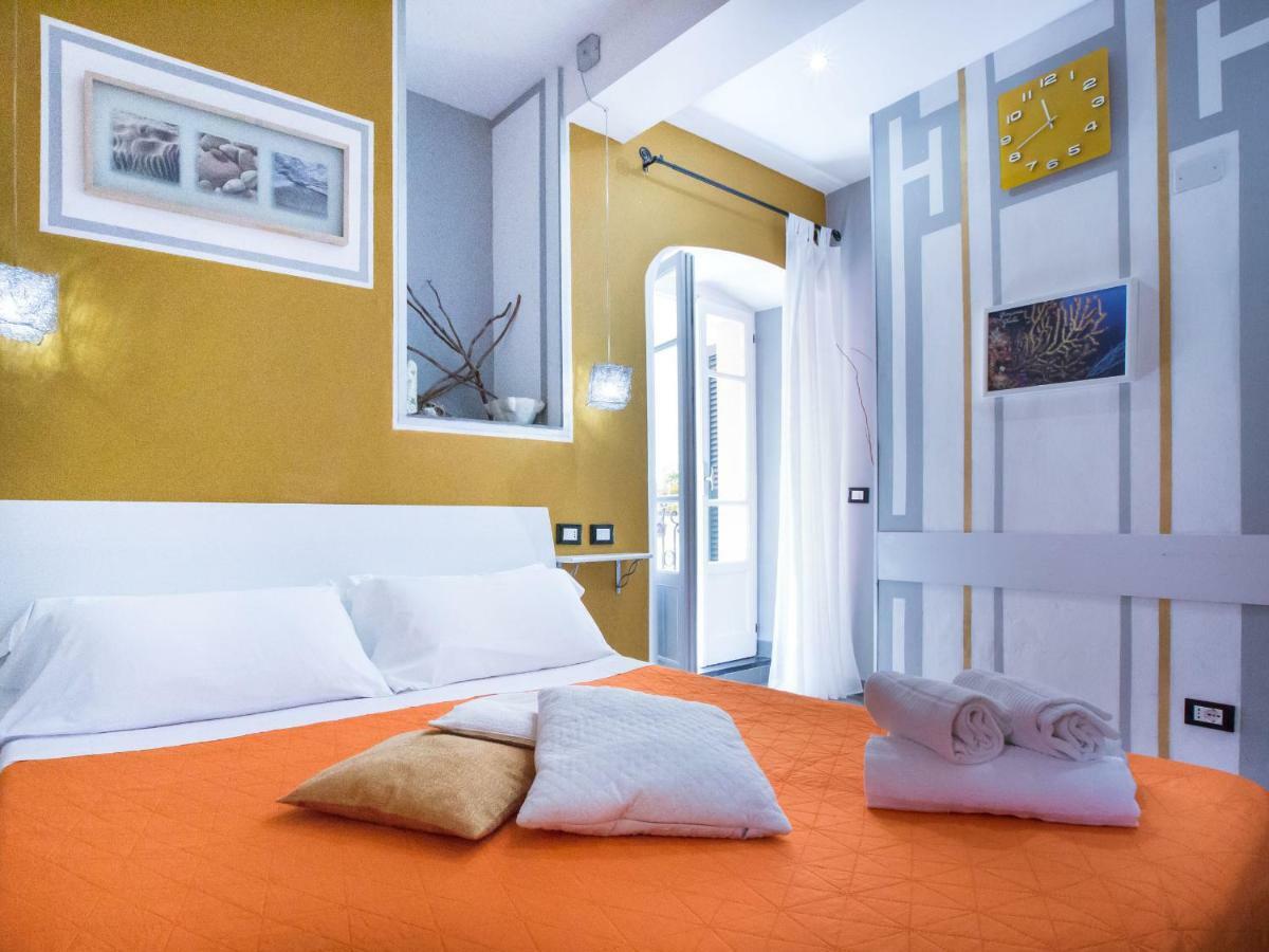 I Coralli Rooms & Apartments Монтероссо-аль-Маре Экстерьер фото