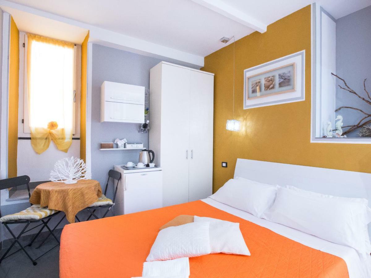 I Coralli Rooms & Apartments Монтероссо-аль-Маре Экстерьер фото